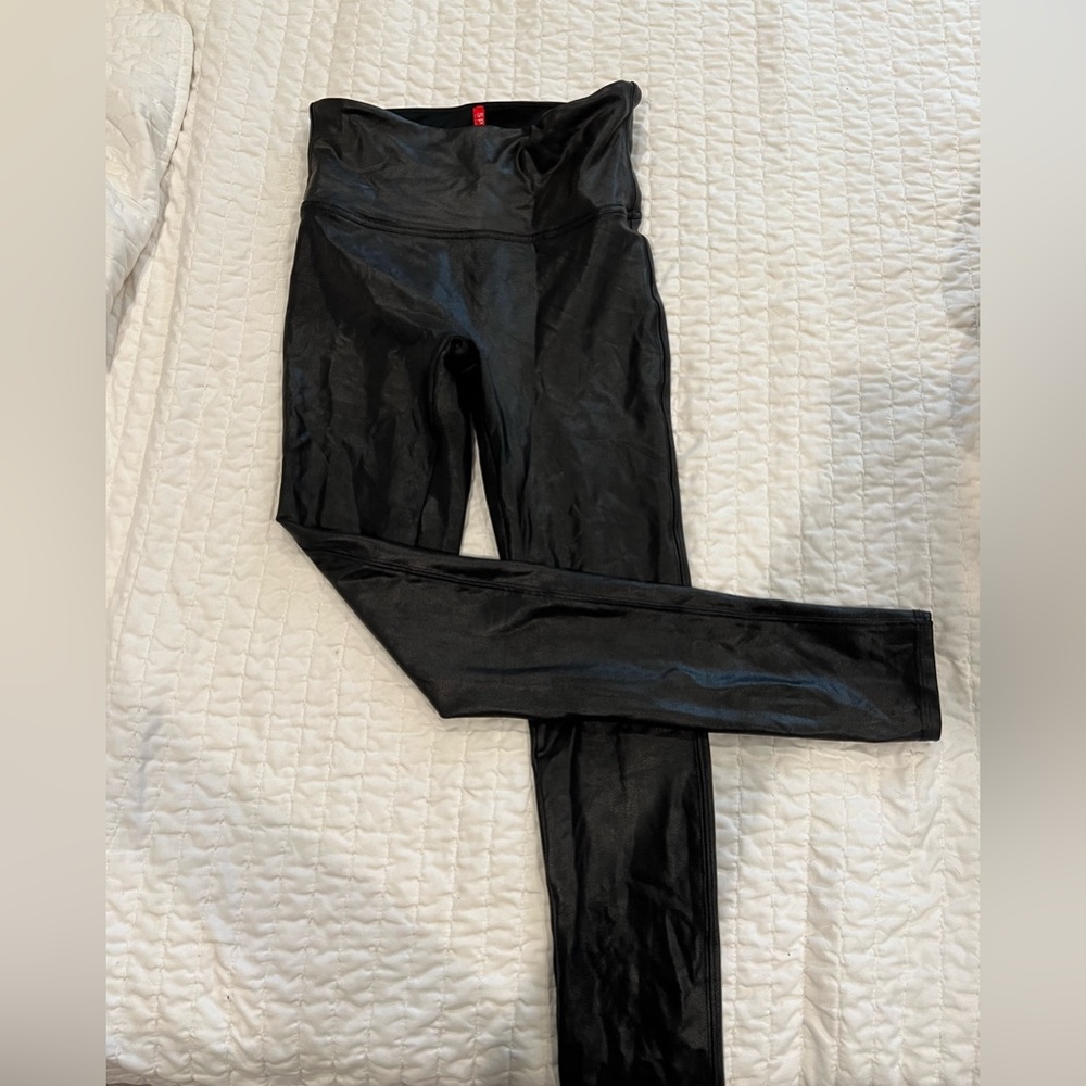 Spanx faux leather leggings, size medium